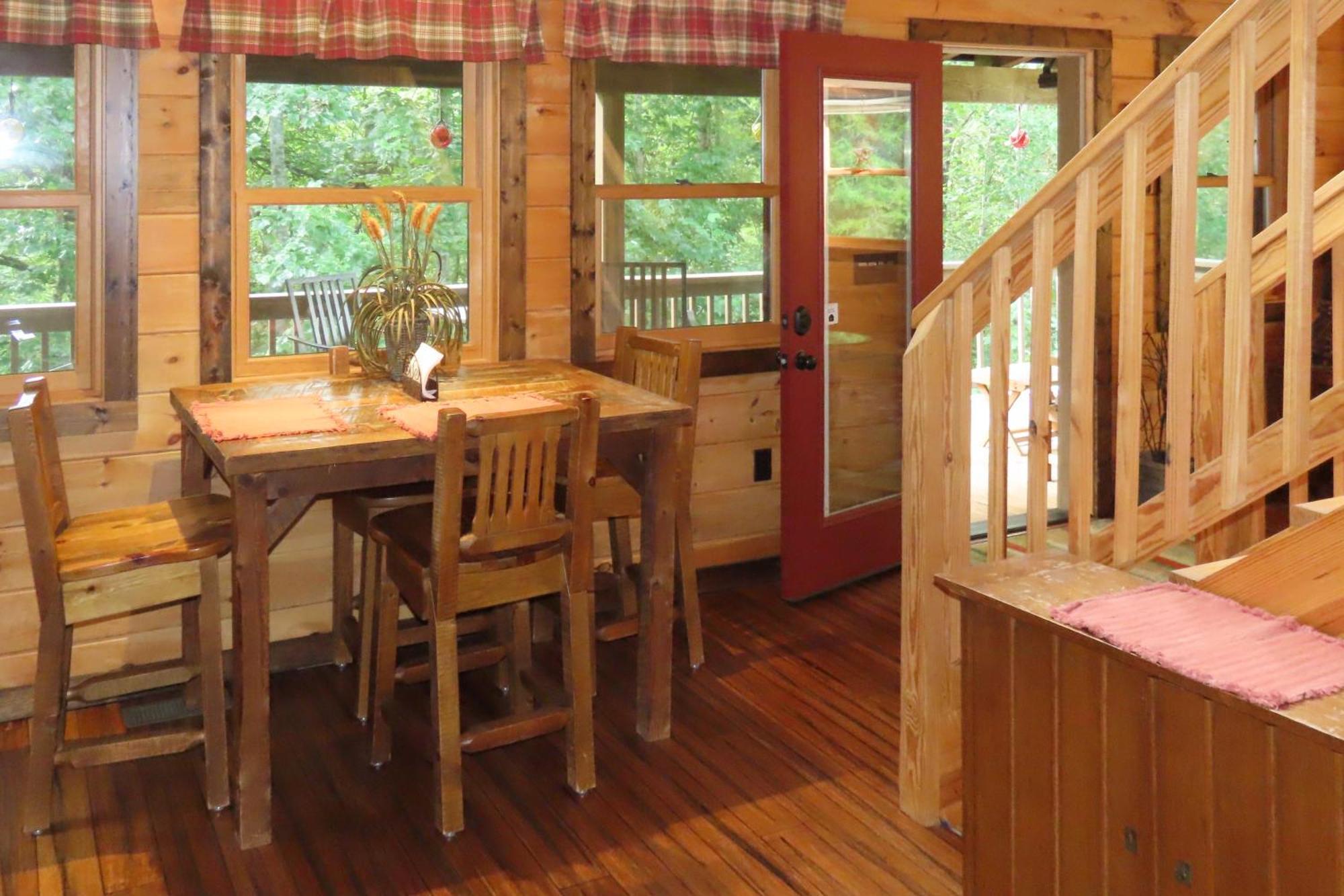 Scenic Fox Ridge Cabin On 4 Acres With Hot Tub! Whittier Exterior photo